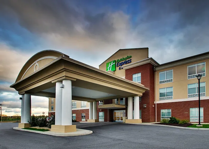Holiday Inn Express & Suites Lancaster East - Strasburg