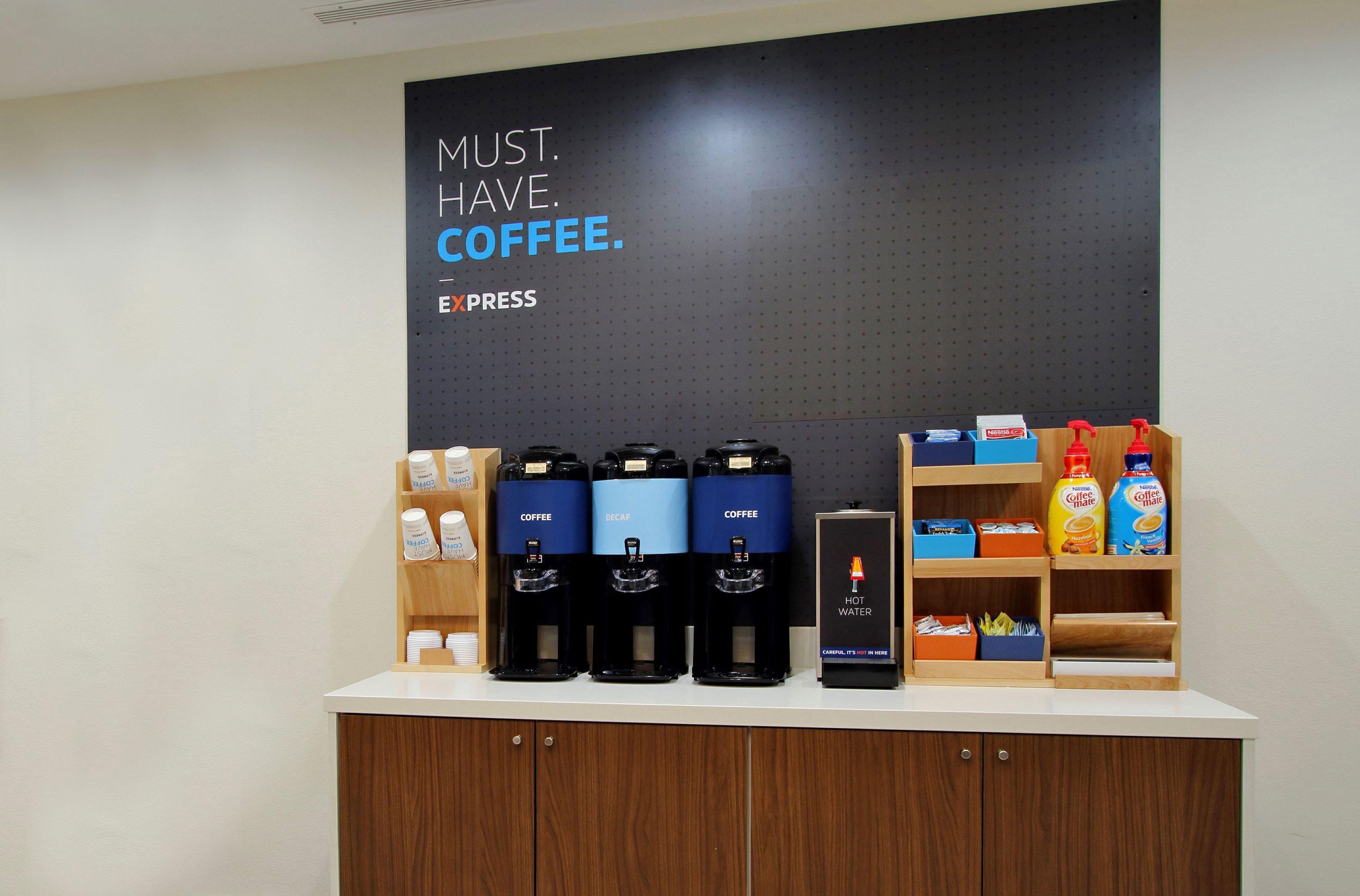 Express & Lancaster East - By Ihg 3*